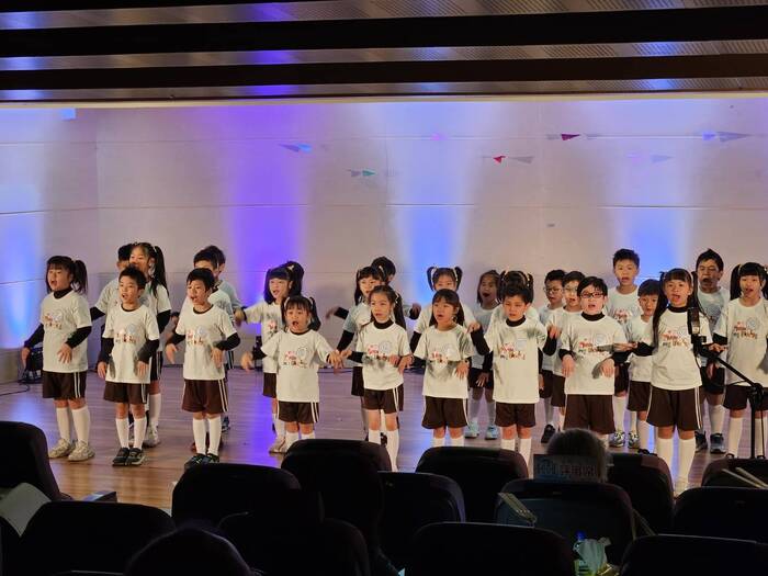 113學年度新北市西區英語歌曲歌謠競賽(低年級組_205)圖片