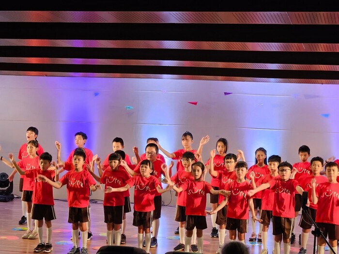 113學年度新北市西區英語歌曲歌謠競賽(中年級組_404)圖片